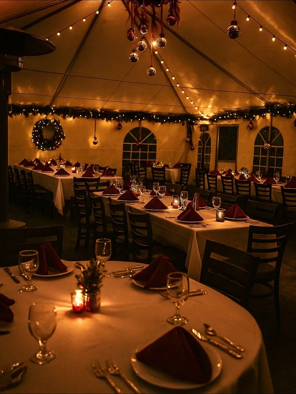 Holiday season at CENA 081